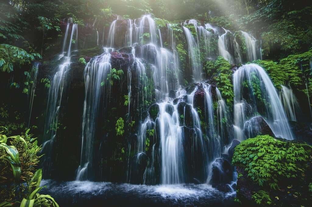 Ravensburger Puzzle - Wasserfall auf Bali 3000 Teile