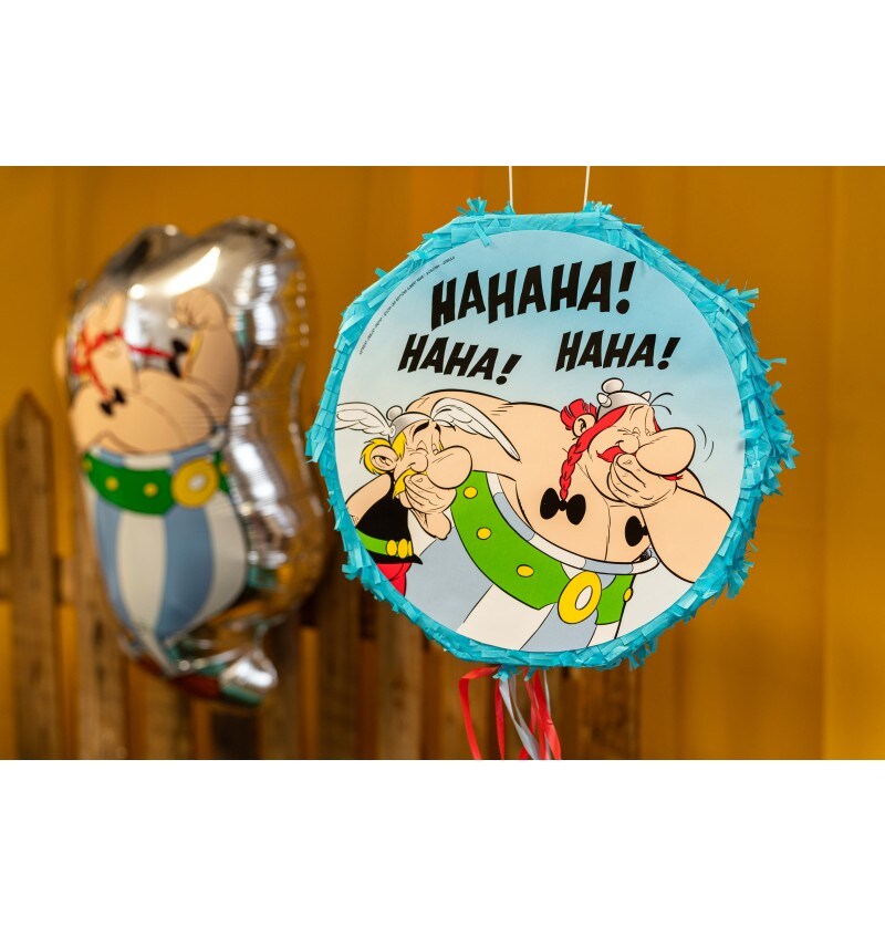 Asterix Piñata 40 cm