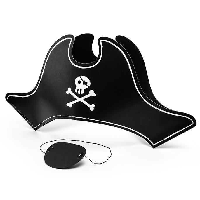 Piratenparty, Hut und Augenklappe