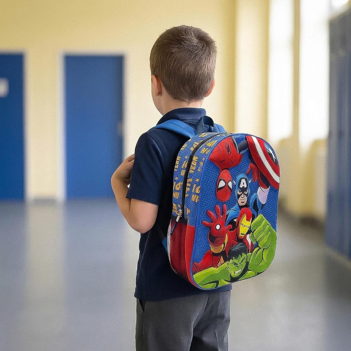 Avengers Kinderrucksack mit 3D-Effekt