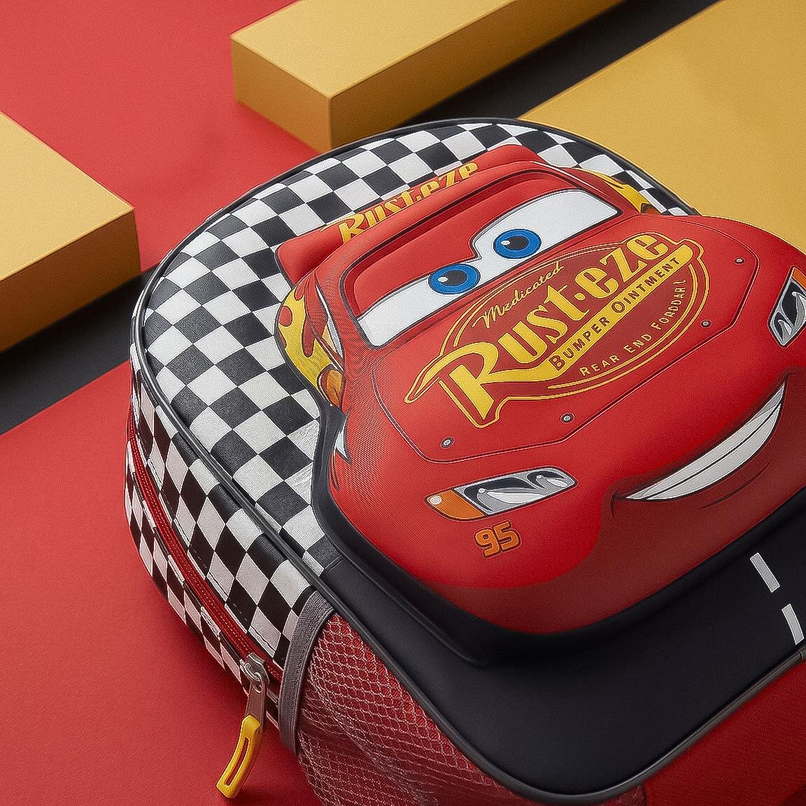 Disney Cars Kinderrucksack mit 3D-Effekt