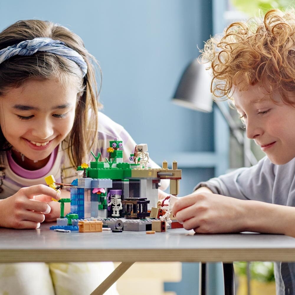 LEGO Minecraft - Das Skelettverlies 8+