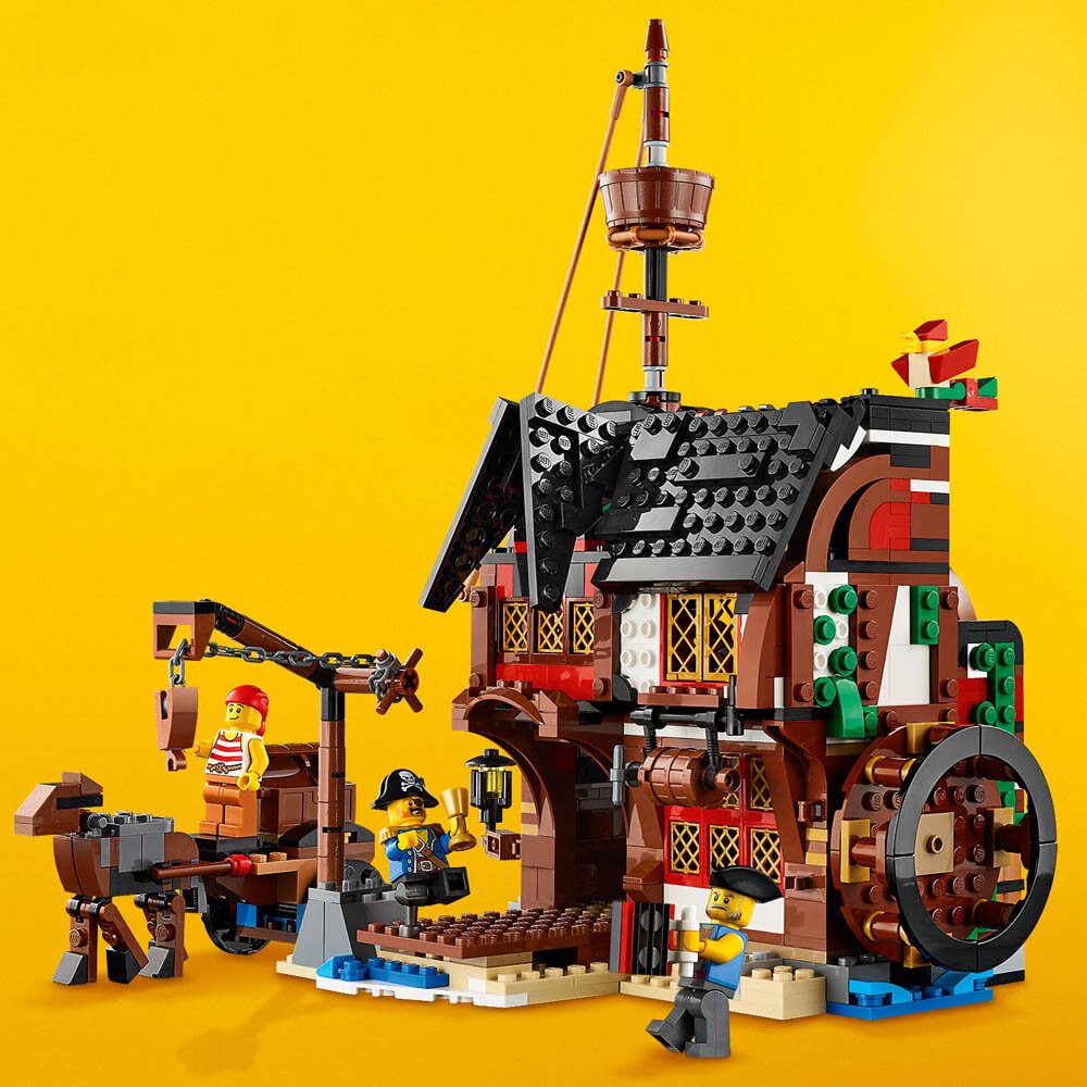 LEGO Creator Piratenschiff 9+