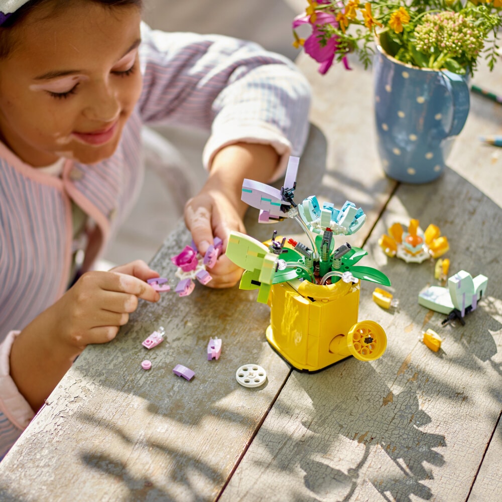 LEGO Creator - Gießkanne mit Blumen 8+