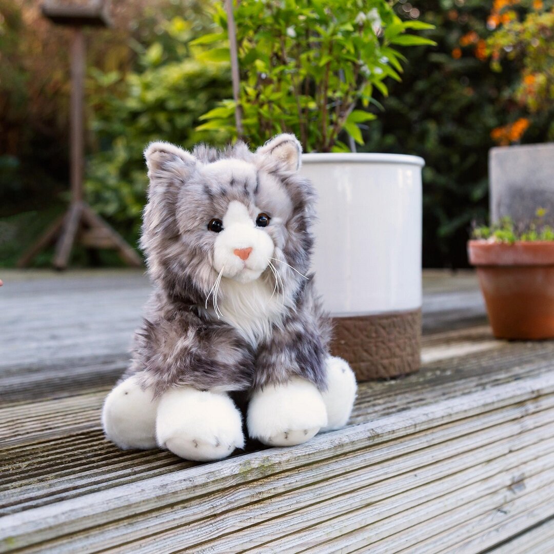 Animigos World of Nature Flauschige Katze 26 cm