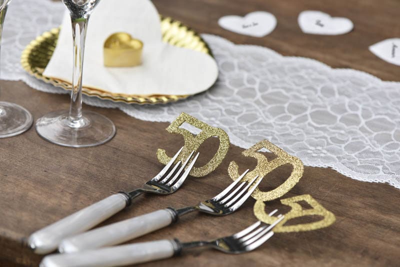 Großes Konfetti in Gold Zahl 70 6 cm 6er-Pack
