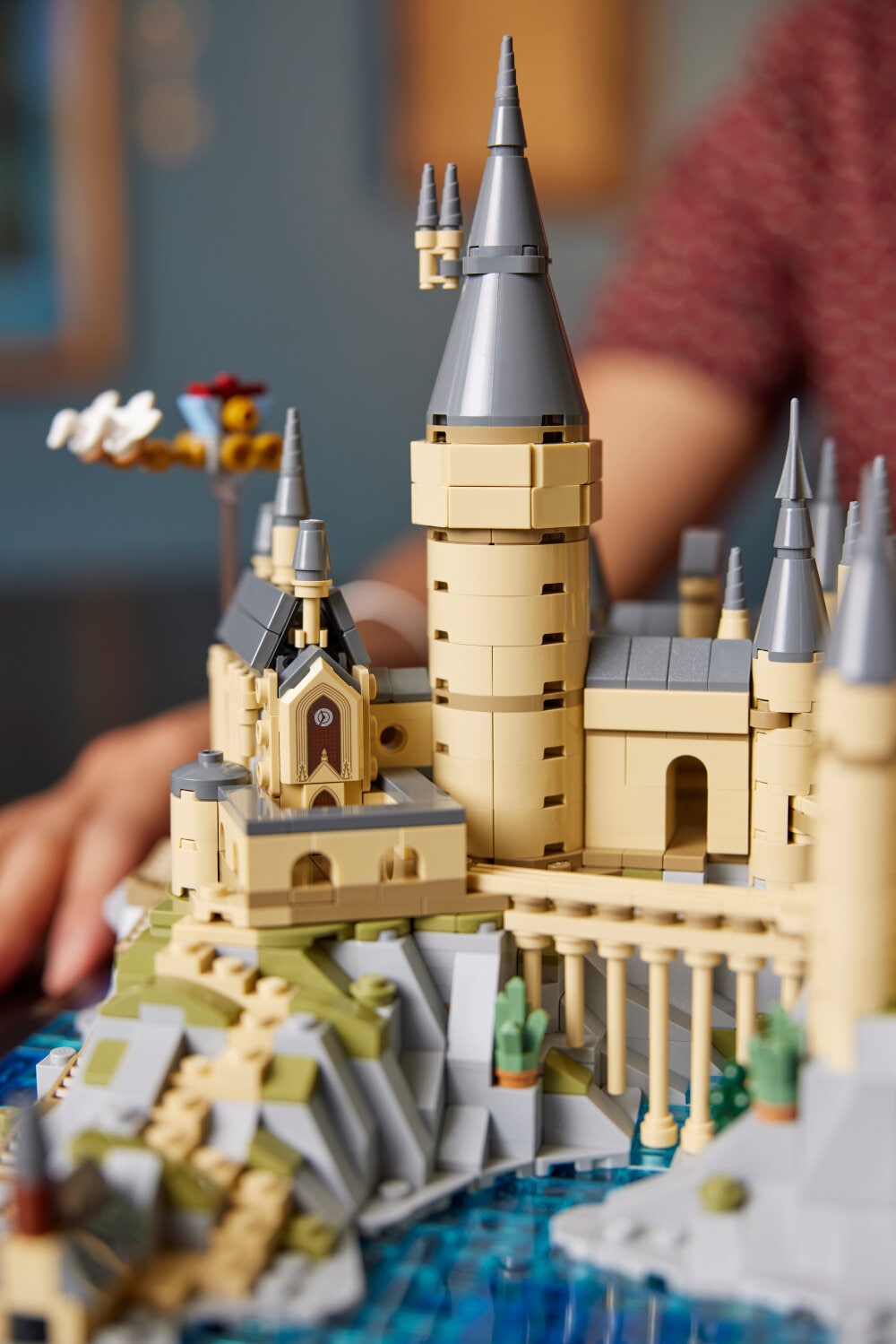 LEGO Harry Potter - Schloss Hogwarts mit Schlossgelände 18+