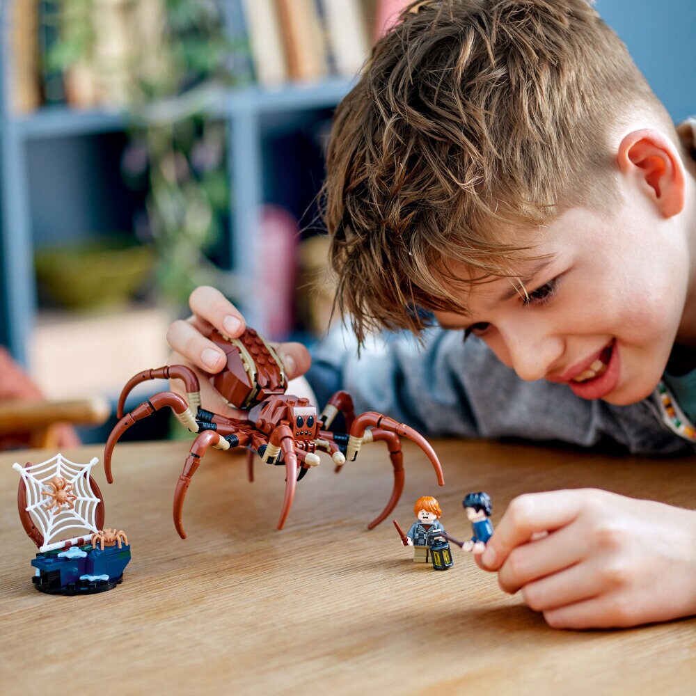 LEGO Harry Potter - Aragog im Verbotenen Wald 7+