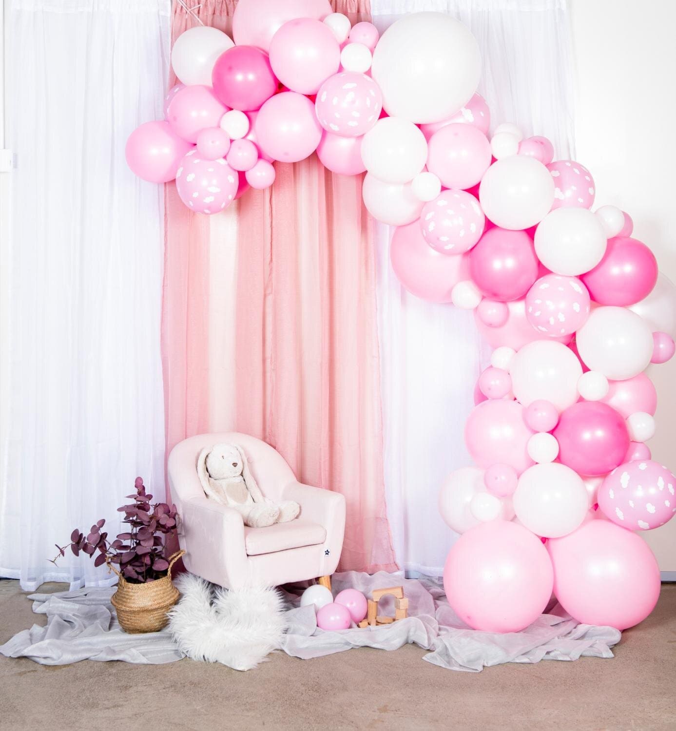 DIY Ballonbogen in Rosa Tönen