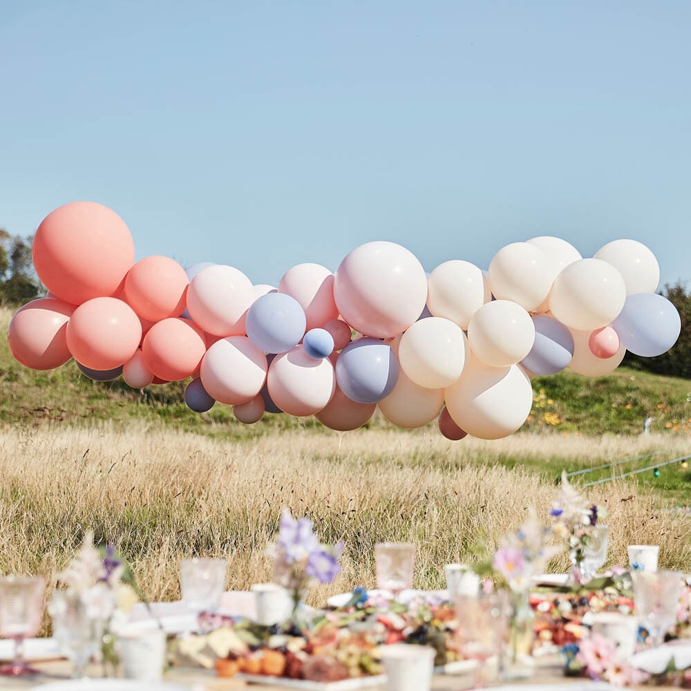 DIY Ballongirlande - Pastellrosa, Pfirsich und Pastellblau