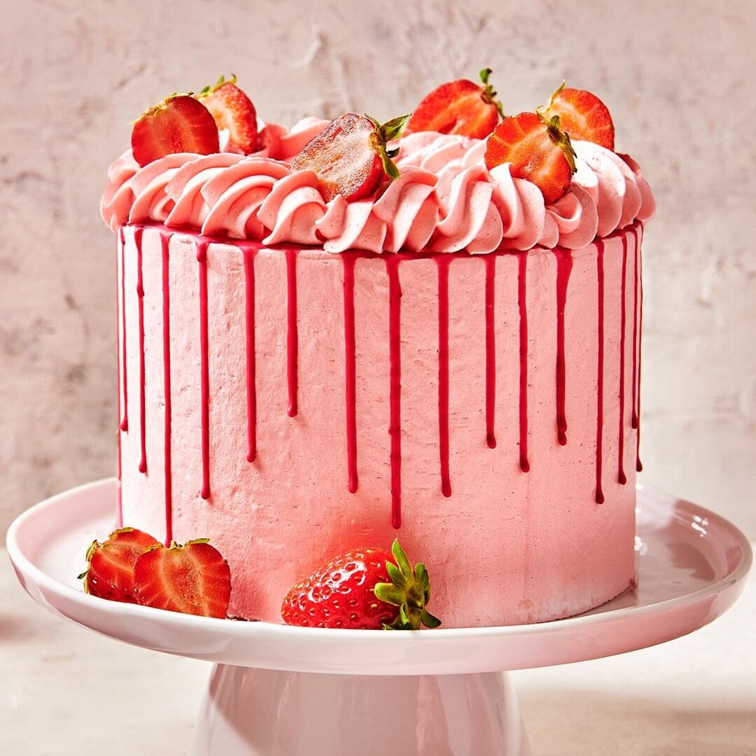 FunCakes Enchanted Cream® Strawberry Backmischung, 900 Gramm