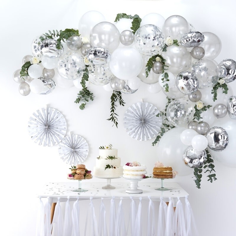 DIY Ballongirlande - Silber