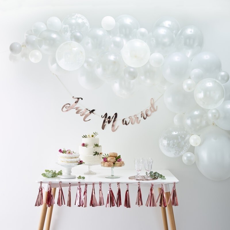 DIY Ballongirlande - Weiß