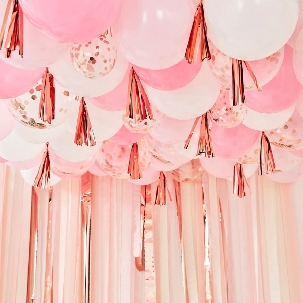 Deckendekoration - Luftballons mit Quasten