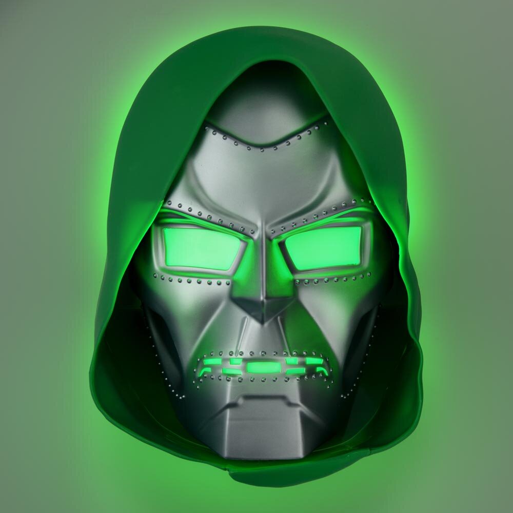 Dr Doom Maskenlampe