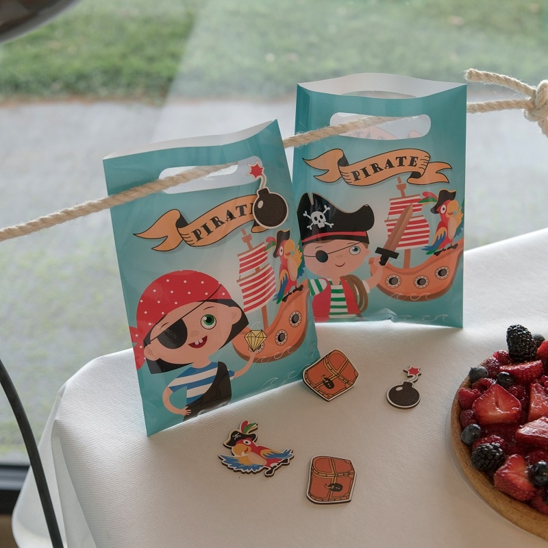 Kleine Piraten - Geschenktüten aus luxuriösem Papier im 10er-Pack